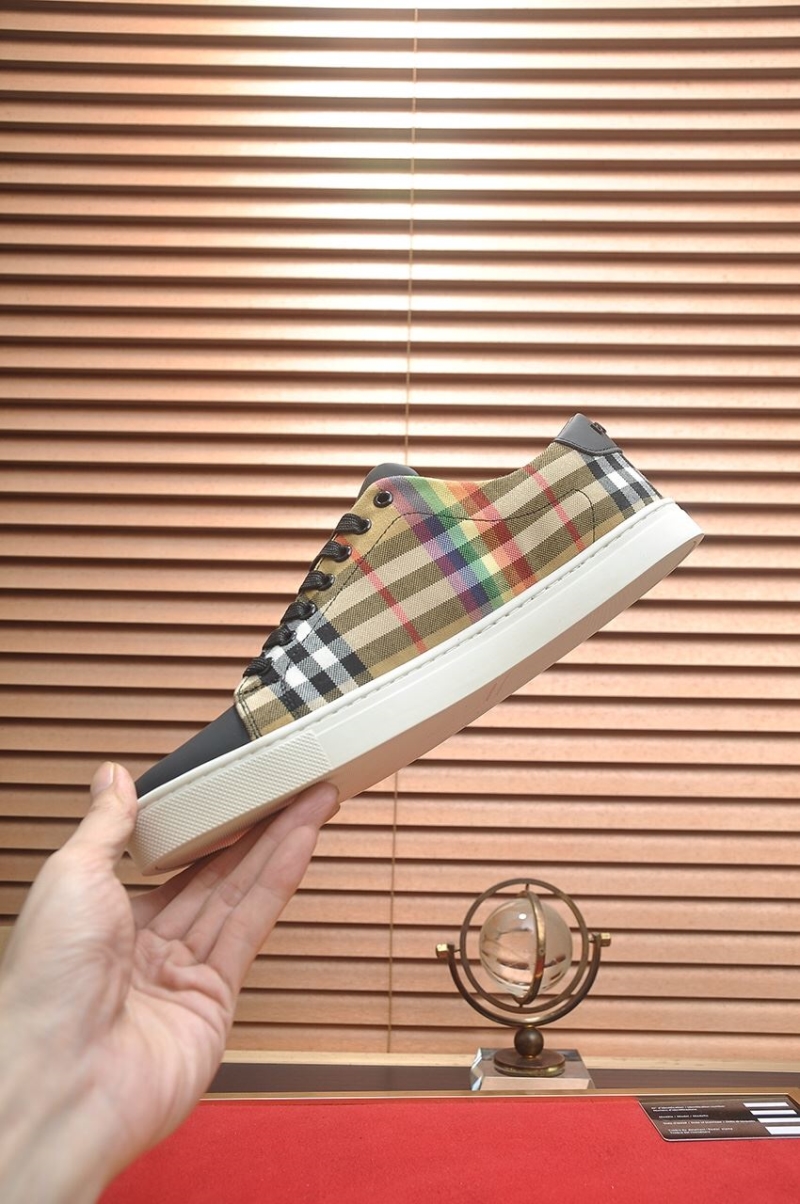 Burberry Sneakers